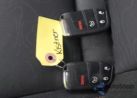 2020 Jeep Renegade Trailhawk 4X4 из США, поврежденный, VIN ZACNJBC11LPM06612